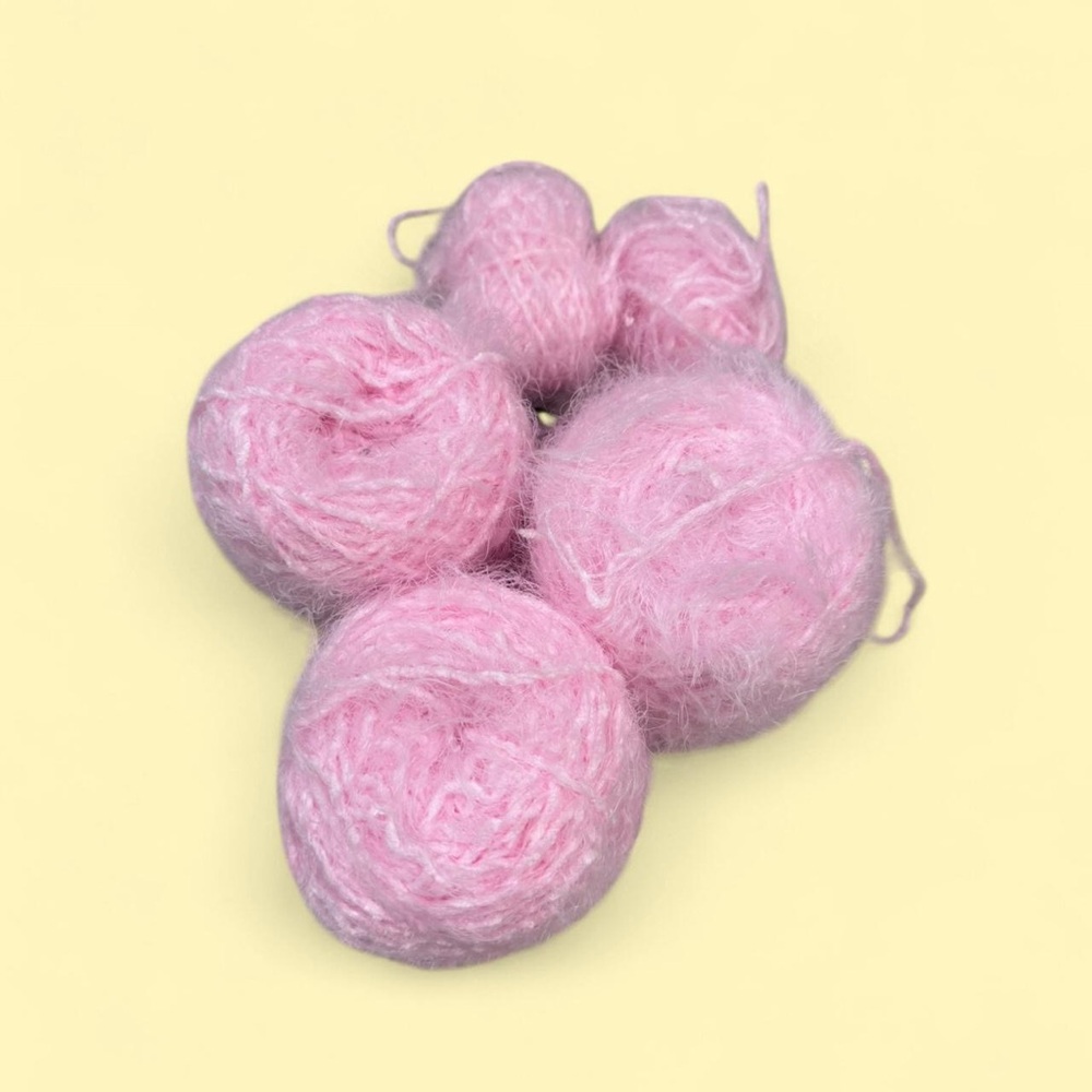 Soft Pink Moda Dea Yarn Balls